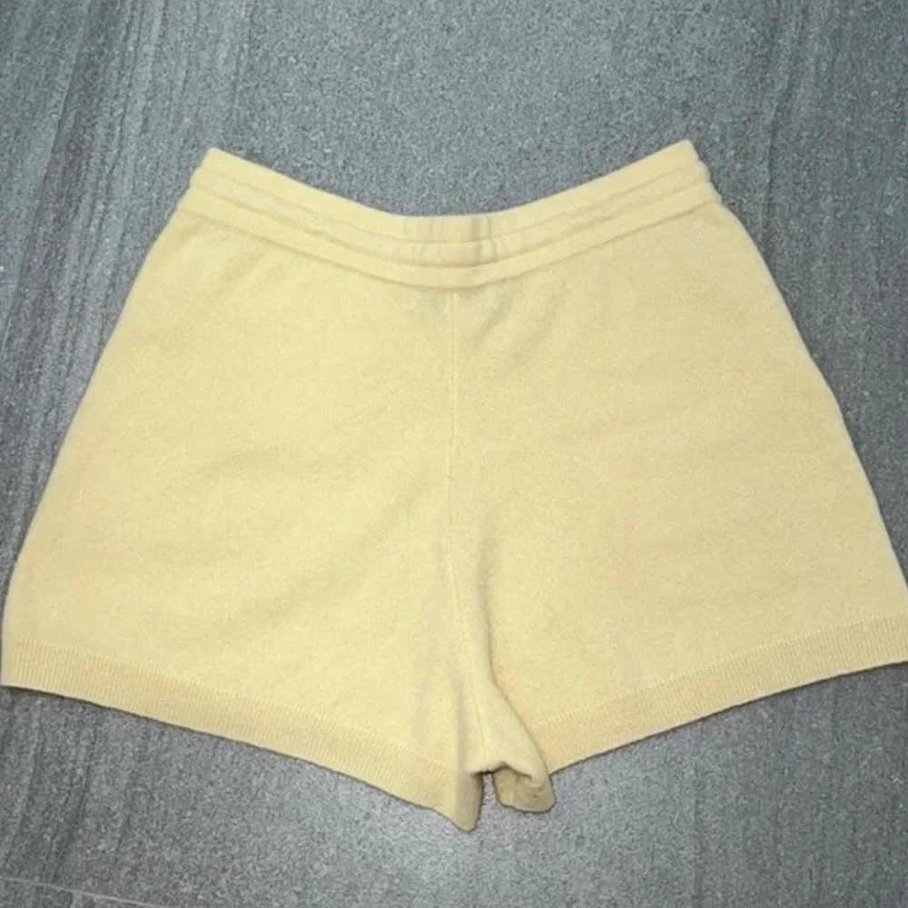 INTERMIX High Waist Tan Women's Shorts - Picture 2 of 11